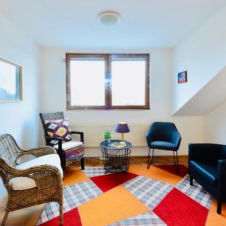 Charming Attic Apartment Near Messe Wien And Center Экстерьер фото